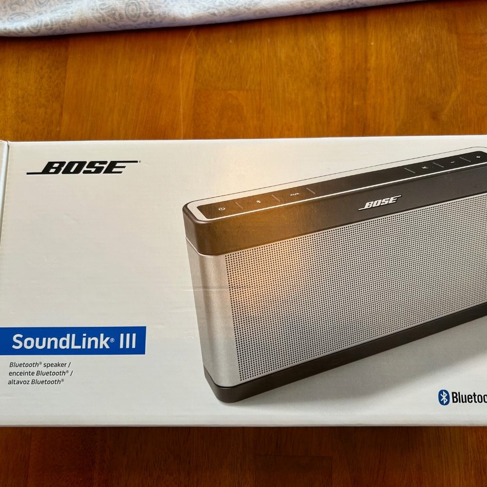 Bose Soundlink III portable Bluetooth speaker